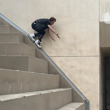 Load image into Gallery viewer, ENNUI Shin Guard Chris Farmer Pro (S/M)