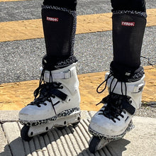 Load image into Gallery viewer, ENNUI Shin Guard Chris Farmer Pro (S/M)