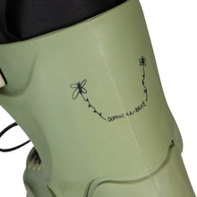 Load image into Gallery viewer, Mesmer - Dom Bruce Pro Skate (10-10.5US/ 9-9.5UK/ 43-44EU/ 275-282mm)
