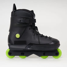 Load image into Gallery viewer, TNEC - 58 Skate (8/9US)

