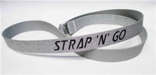 Load image into Gallery viewer, STRAP &#39;N&#39; GO - SKATE NOOSE - Glitter Silver
