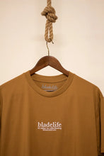 Load image into Gallery viewer, Bladelife - Signature 2022 - Camel
