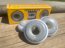 Load image into Gallery viewer, Illusive brand - 58/90a Boombox Wheel
